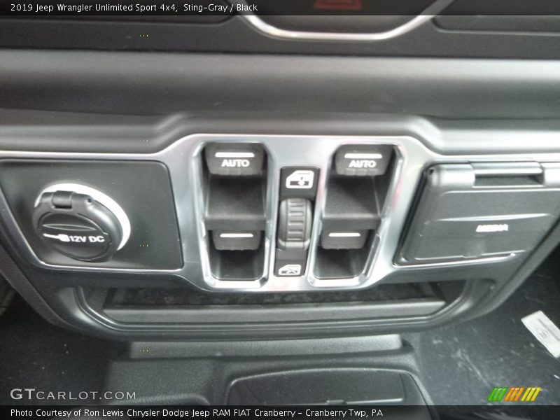 Sting-Gray / Black 2019 Jeep Wrangler Unlimited Sport 4x4