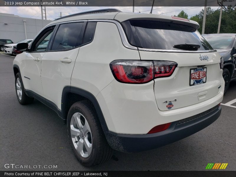 White / Black 2019 Jeep Compass Latitude 4x4