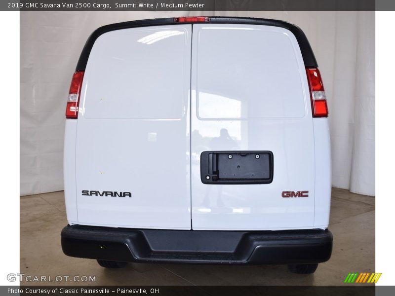 Summit White / Medium Pewter 2019 GMC Savana Van 2500 Cargo