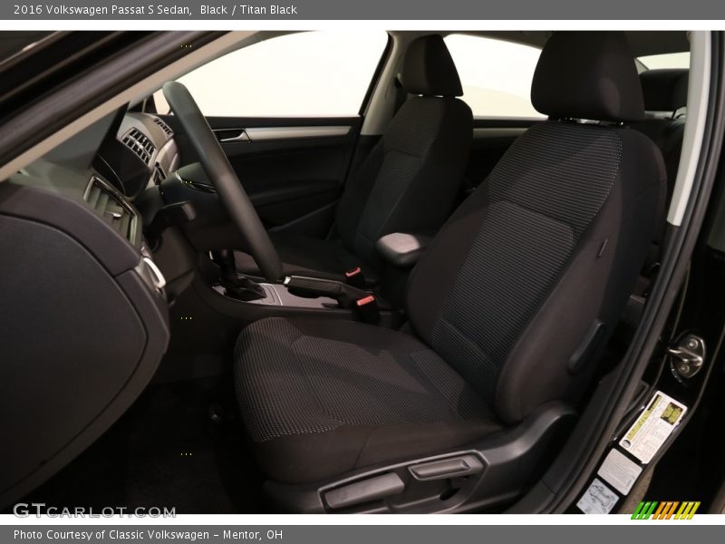 Black / Titan Black 2016 Volkswagen Passat S Sedan