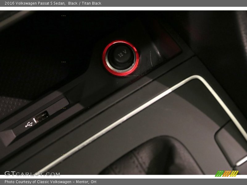Black / Titan Black 2016 Volkswagen Passat S Sedan