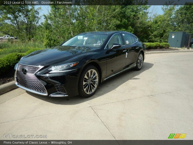 Front 3/4 View of 2019 LS 500 AWD