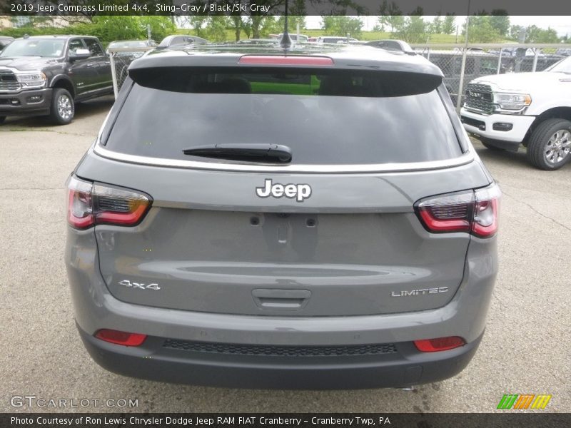 Sting-Gray / Black/Ski Gray 2019 Jeep Compass Limited 4x4