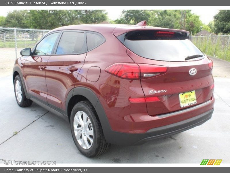 Gemstone Red / Black 2019 Hyundai Tucson SE