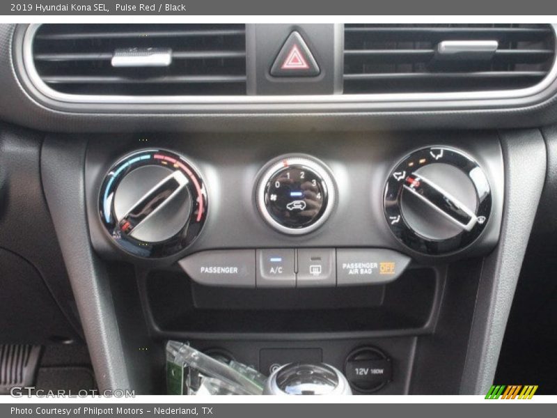 Pulse Red / Black 2019 Hyundai Kona SEL