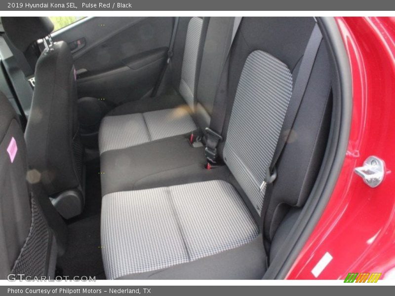 Pulse Red / Black 2019 Hyundai Kona SEL