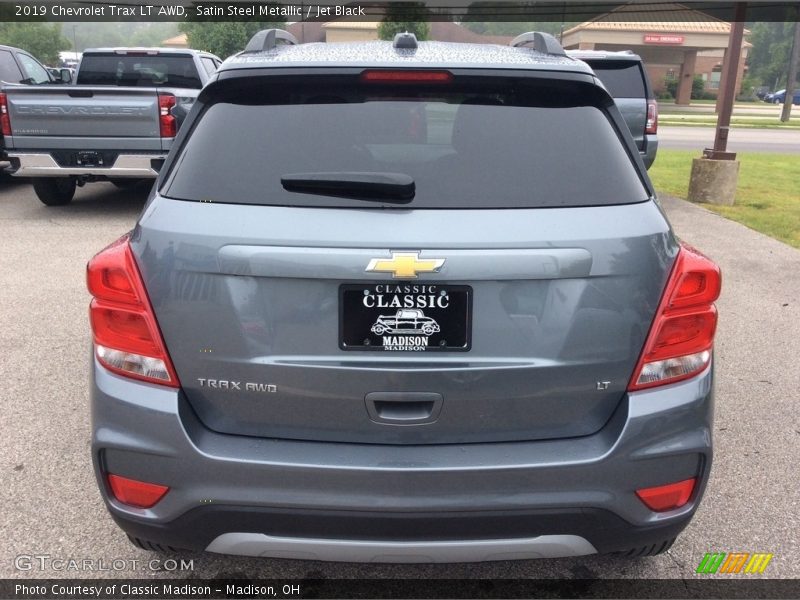 Satin Steel Metallic / Jet Black 2019 Chevrolet Trax LT AWD