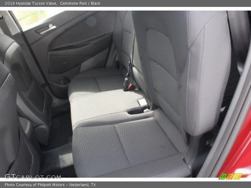 Gemstone Red / Black 2019 Hyundai Tucson Value