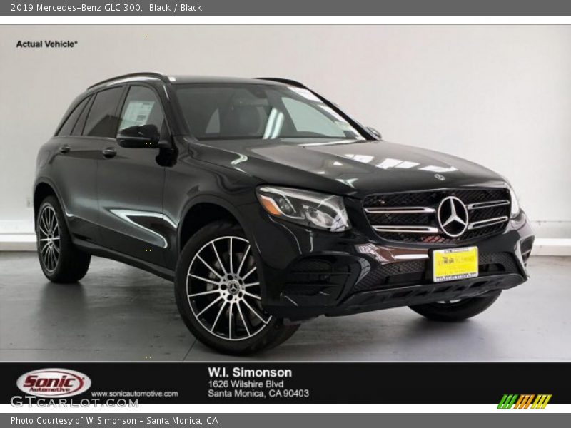 Black / Black 2019 Mercedes-Benz GLC 300
