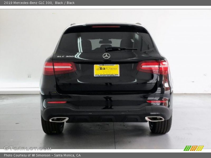 Black / Black 2019 Mercedes-Benz GLC 300