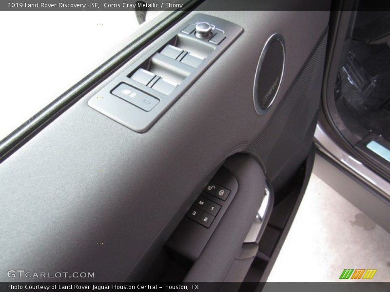 Corris Gray Metallic / Ebony 2019 Land Rover Discovery HSE