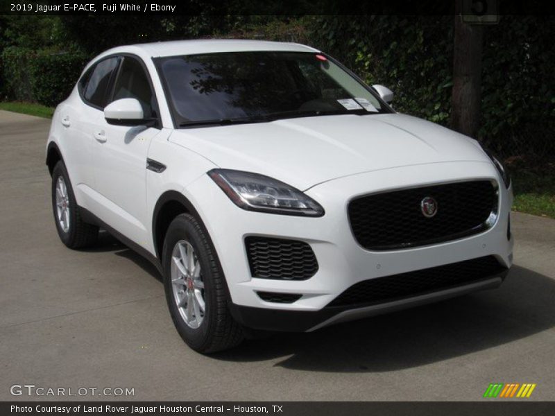 Fuji White / Ebony 2019 Jaguar E-PACE