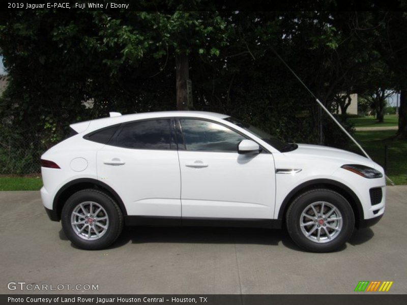 Fuji White / Ebony 2019 Jaguar E-PACE