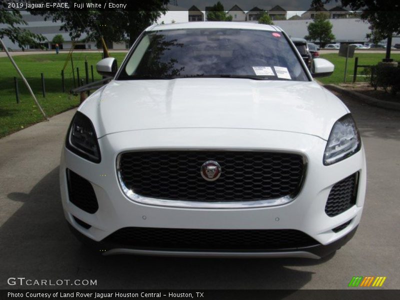 Fuji White / Ebony 2019 Jaguar E-PACE