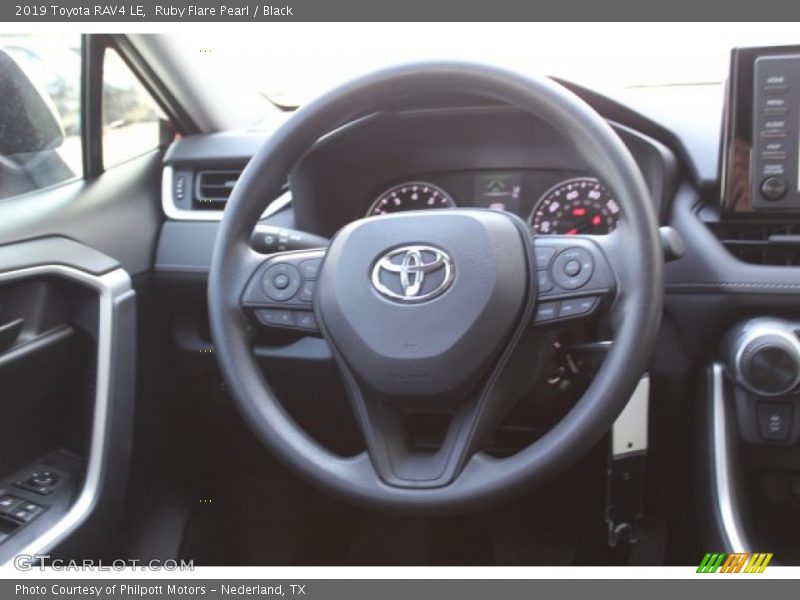 Ruby Flare Pearl / Black 2019 Toyota RAV4 LE