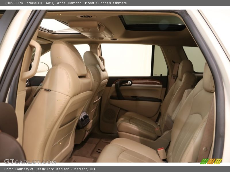 White Diamond Tricoat / Cocoa/Cashmere 2009 Buick Enclave CXL AWD
