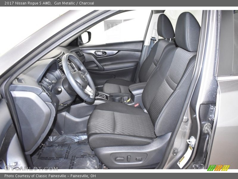 Gun Metallic / Charcoal 2017 Nissan Rogue S AWD