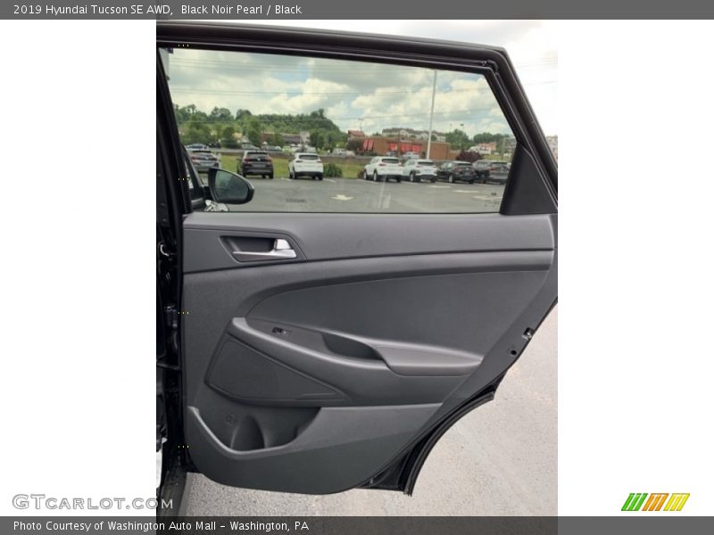 Black Noir Pearl / Black 2019 Hyundai Tucson SE AWD
