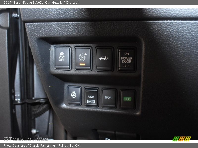 Gun Metallic / Charcoal 2017 Nissan Rogue S AWD