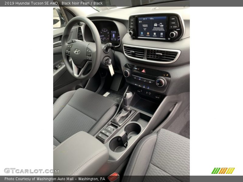 Black Noir Pearl / Black 2019 Hyundai Tucson SE AWD