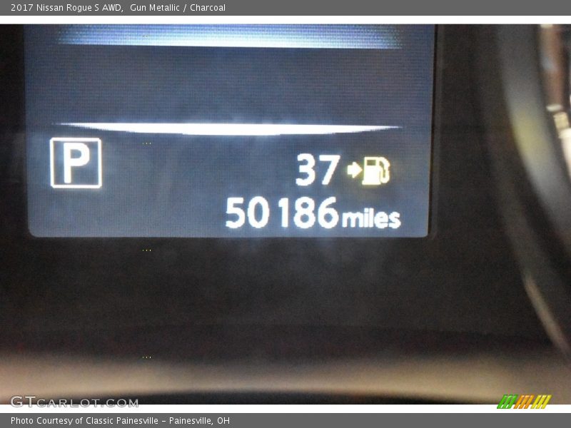 Gun Metallic / Charcoal 2017 Nissan Rogue S AWD
