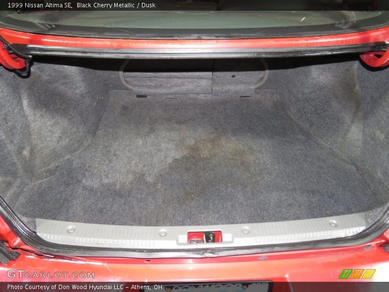 Black Cherry Metallic / Dusk 1999 Nissan Altima SE
