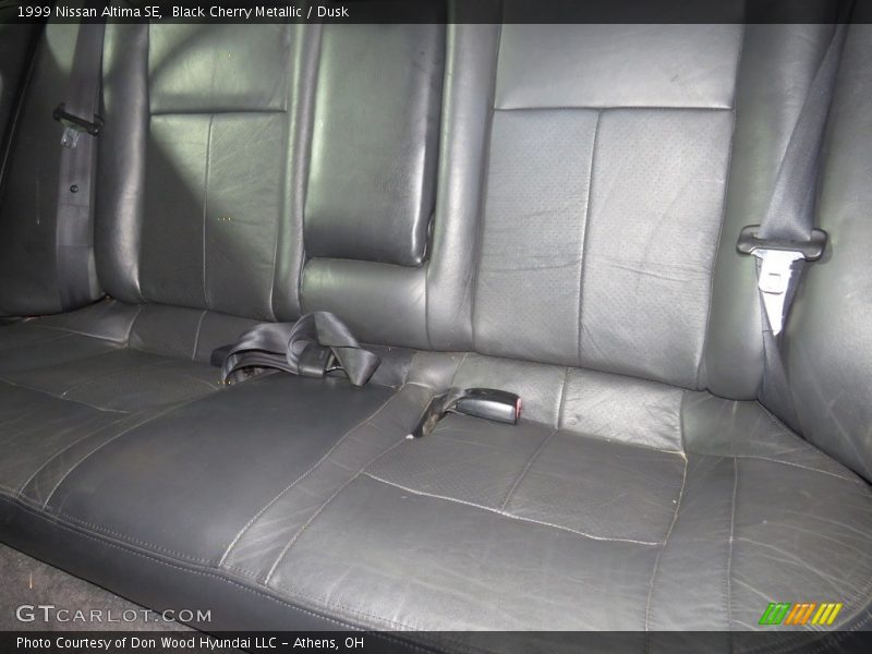 Black Cherry Metallic / Dusk 1999 Nissan Altima SE