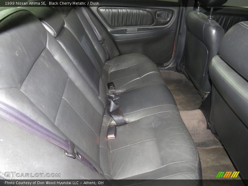 Black Cherry Metallic / Dusk 1999 Nissan Altima SE