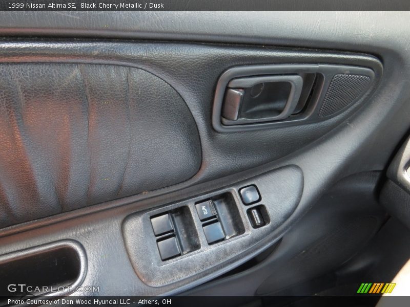 Black Cherry Metallic / Dusk 1999 Nissan Altima SE
