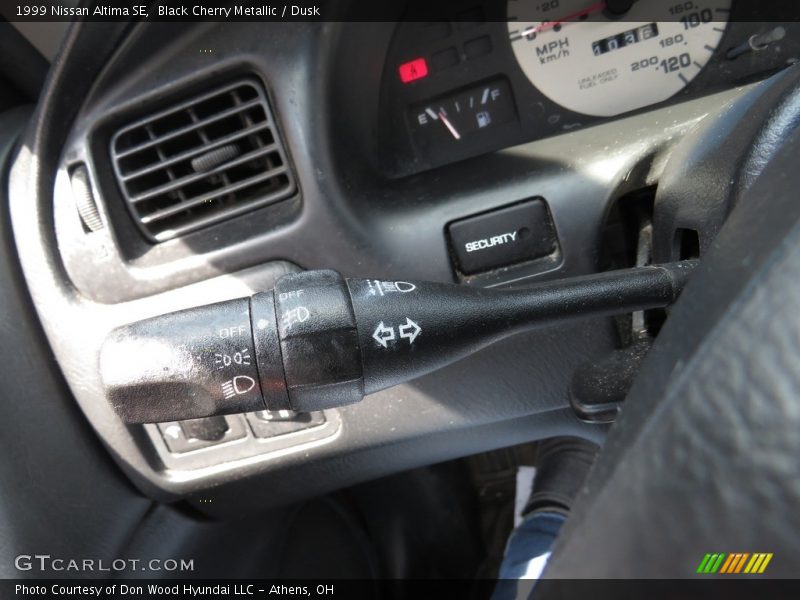 Black Cherry Metallic / Dusk 1999 Nissan Altima SE