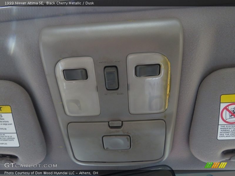Black Cherry Metallic / Dusk 1999 Nissan Altima SE