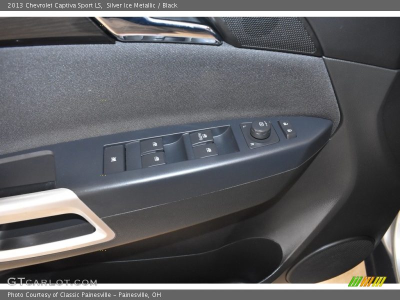 Silver Ice Metallic / Black 2013 Chevrolet Captiva Sport LS
