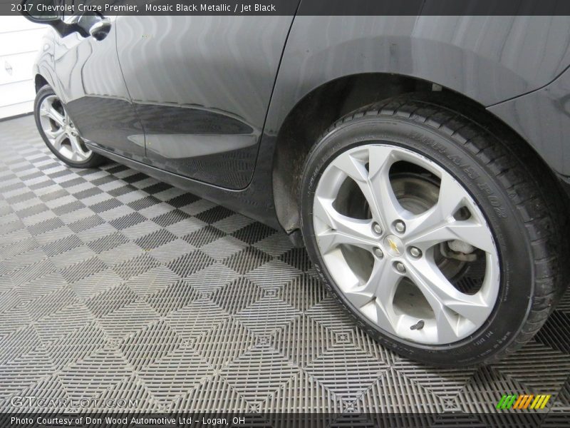 Mosaic Black Metallic / Jet Black 2017 Chevrolet Cruze Premier