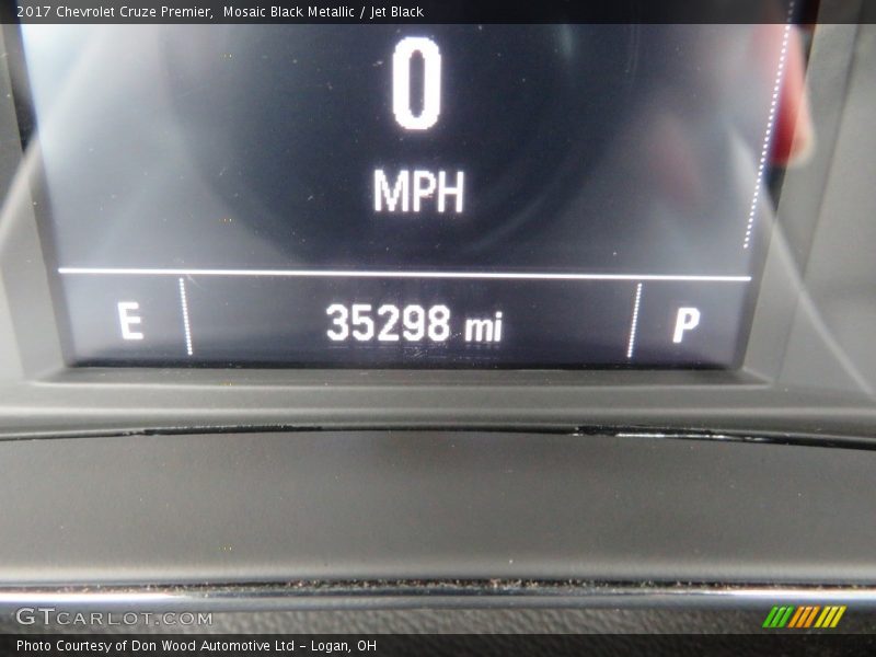 Mosaic Black Metallic / Jet Black 2017 Chevrolet Cruze Premier
