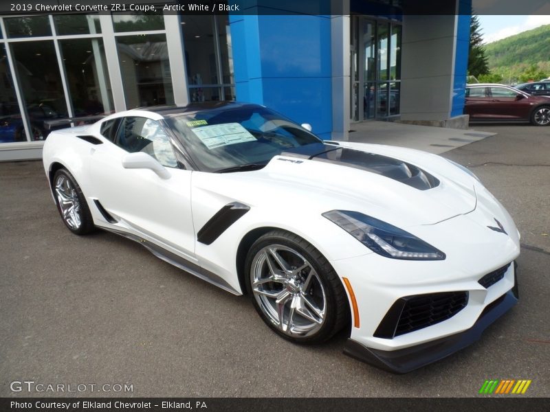  2019 Corvette ZR1 Coupe Arctic White