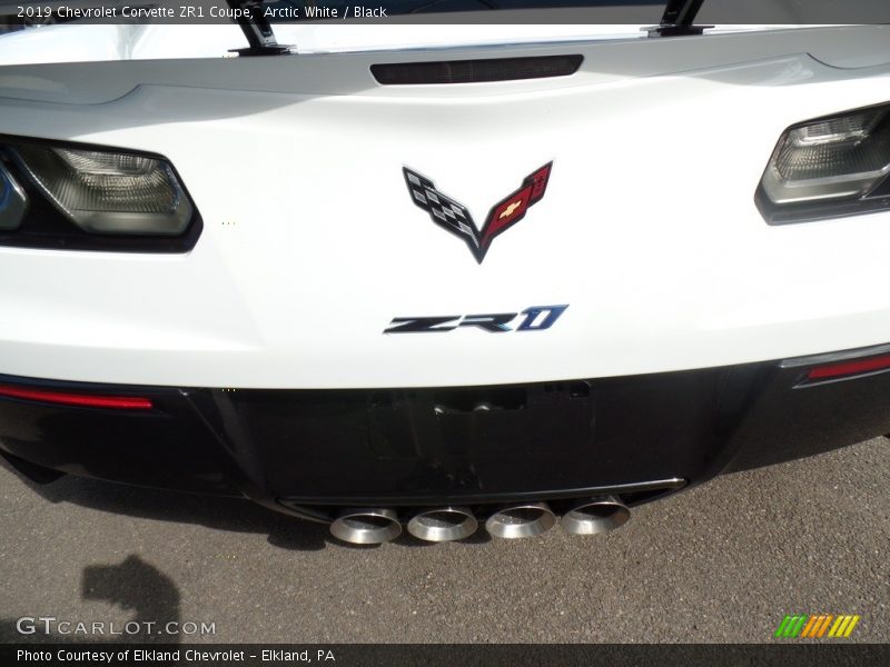  2019 Corvette ZR1 Coupe Logo