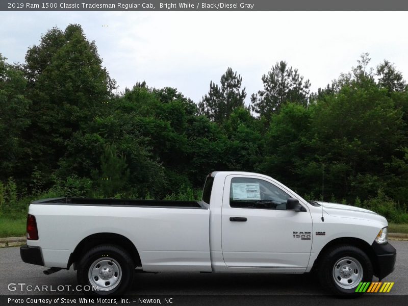 Bright White / Black/Diesel Gray 2019 Ram 1500 Classic Tradesman Regular Cab