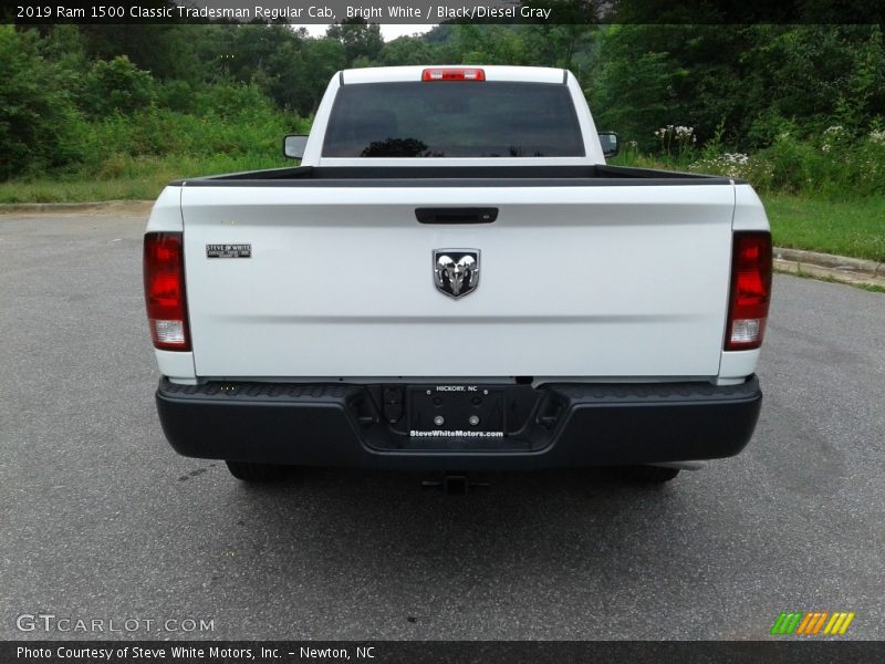 Bright White / Black/Diesel Gray 2019 Ram 1500 Classic Tradesman Regular Cab