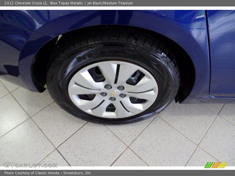 Blue Topaz Metallic / Jet Black/Medium Titanium 2012 Chevrolet Cruze LS
