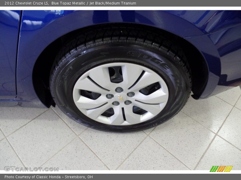 Blue Topaz Metallic / Jet Black/Medium Titanium 2012 Chevrolet Cruze LS