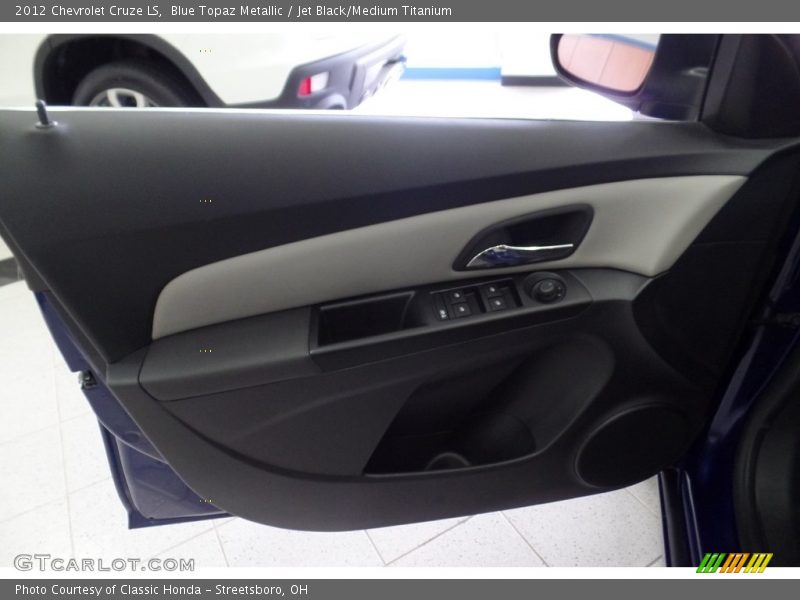 Blue Topaz Metallic / Jet Black/Medium Titanium 2012 Chevrolet Cruze LS