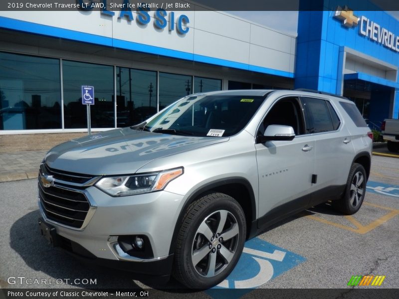 Silver Ice Metallic / Jet Black 2019 Chevrolet Traverse LT AWD