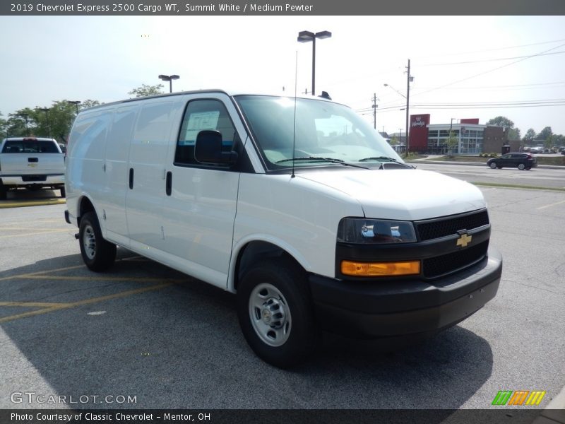 Summit White / Medium Pewter 2019 Chevrolet Express 2500 Cargo WT