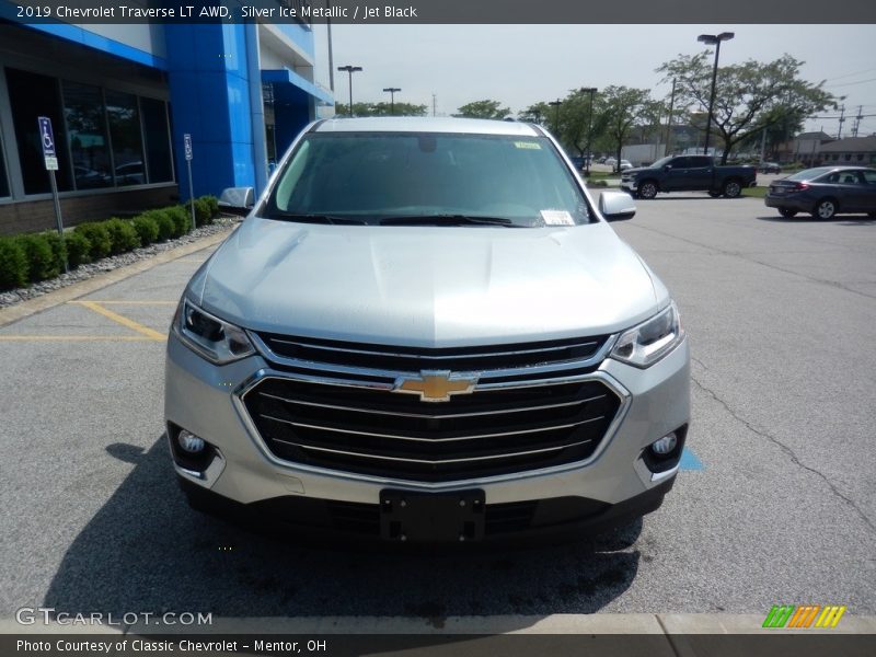 Silver Ice Metallic / Jet Black 2019 Chevrolet Traverse LT AWD
