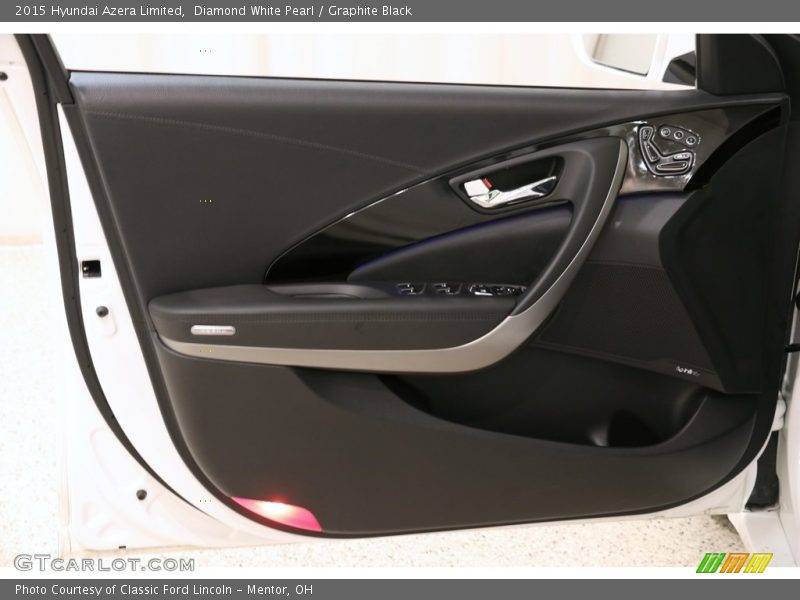 Diamond White Pearl / Graphite Black 2015 Hyundai Azera Limited