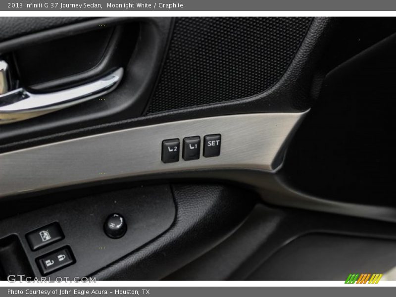Moonlight White / Graphite 2013 Infiniti G 37 Journey Sedan