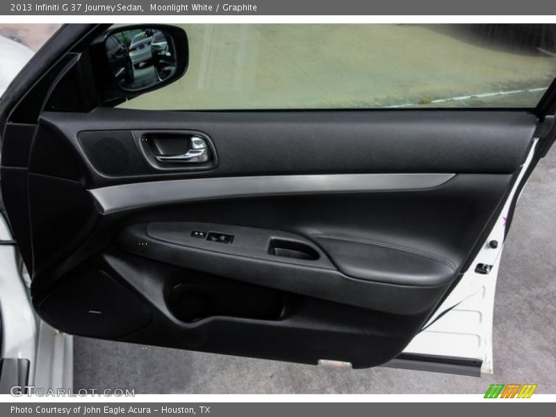 Moonlight White / Graphite 2013 Infiniti G 37 Journey Sedan