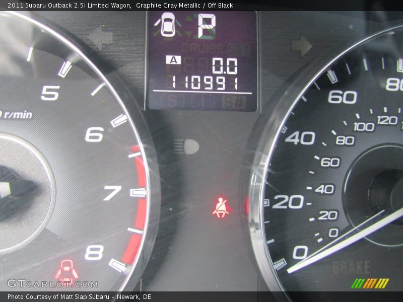 Graphite Gray Metallic / Off Black 2011 Subaru Outback 2.5i Limited Wagon