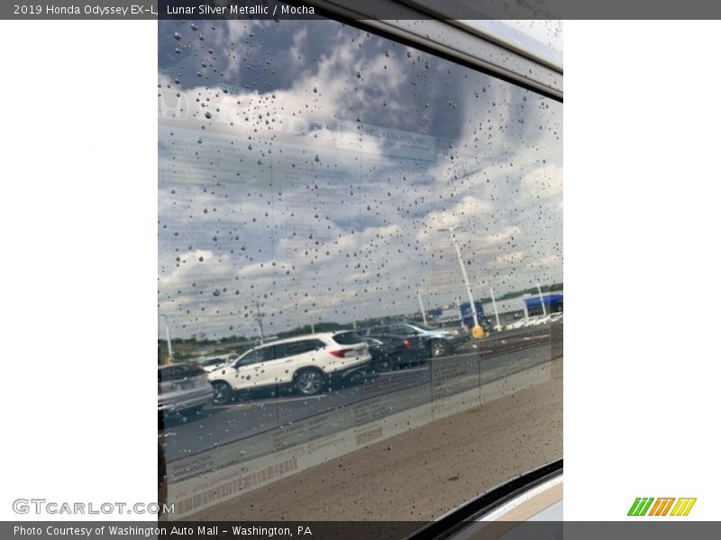 Lunar Silver Metallic / Mocha 2019 Honda Odyssey EX-L