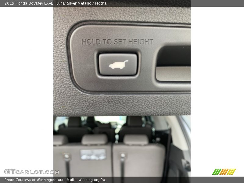 Lunar Silver Metallic / Mocha 2019 Honda Odyssey EX-L